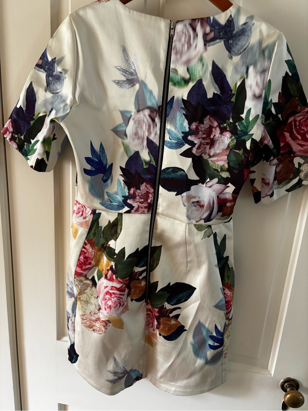 EUC Topshop Floral Print Mini Dress - Picture 6 of 7
